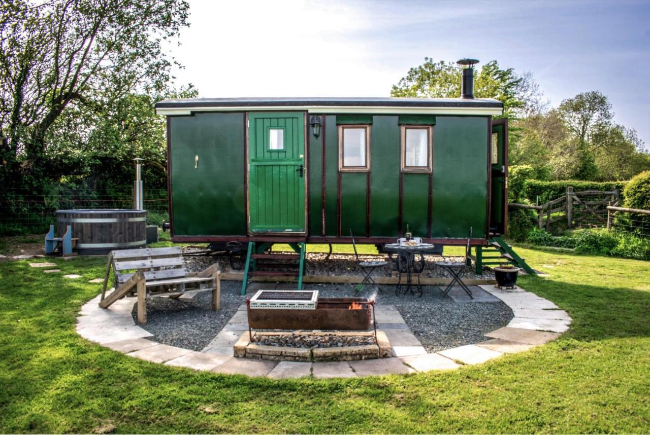 Dotties Retreat Combe Martin Exterior foto