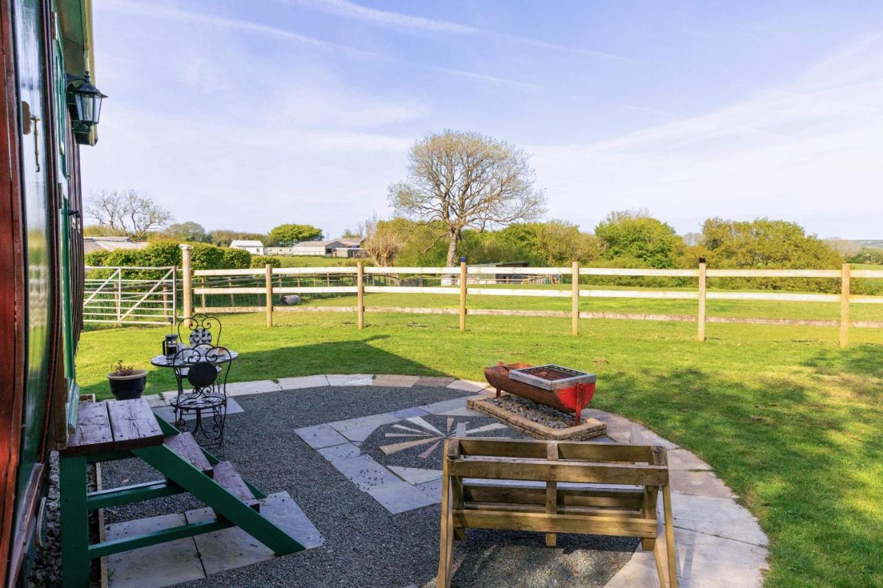Dotties Retreat Combe Martin Exterior foto