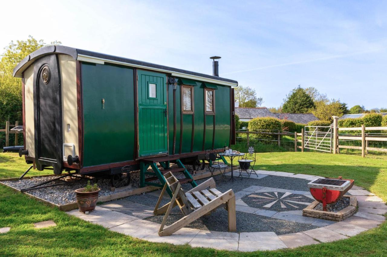 Dotties Retreat Combe Martin Exterior foto
